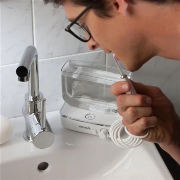 **New** Waterpik Sidekick Water Flosser with pouch - Picture 5 of 8